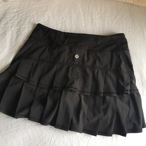Lululemon Pace Setter Skirt (4 Tall)